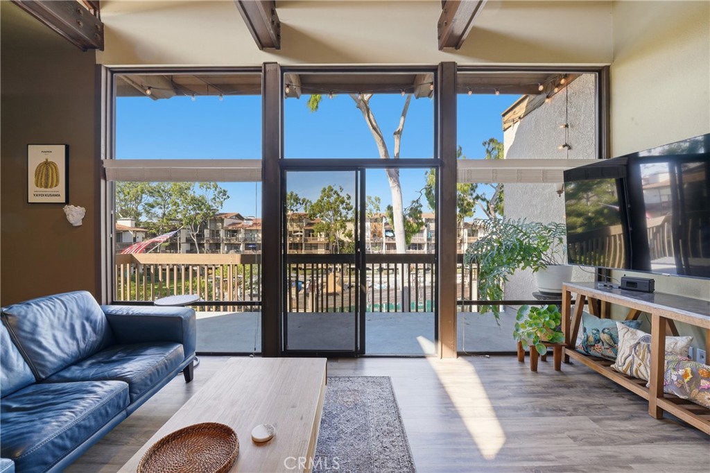 8321 Marina Pacifica N