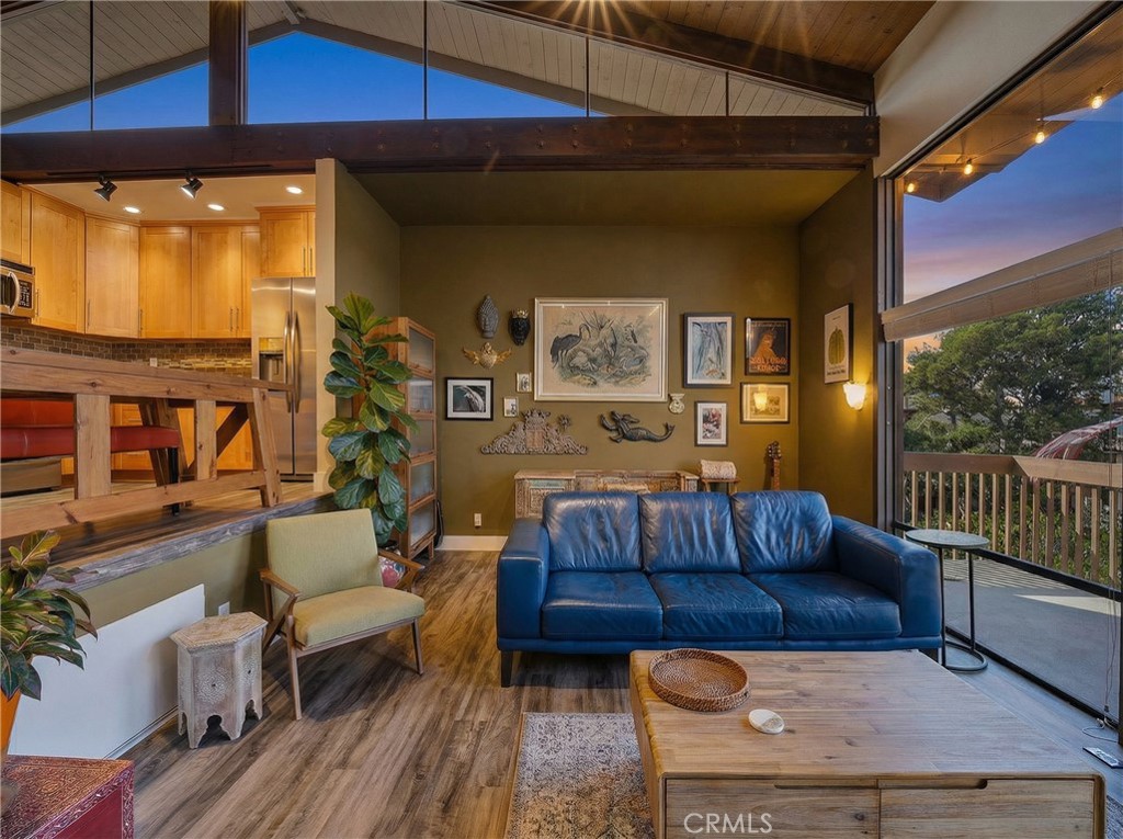 8321 Marina Pacifica N