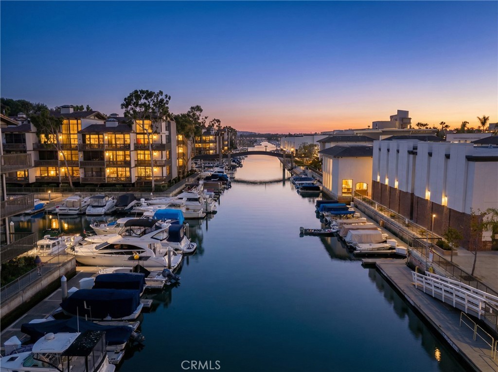 8321 Marina Pacifica N