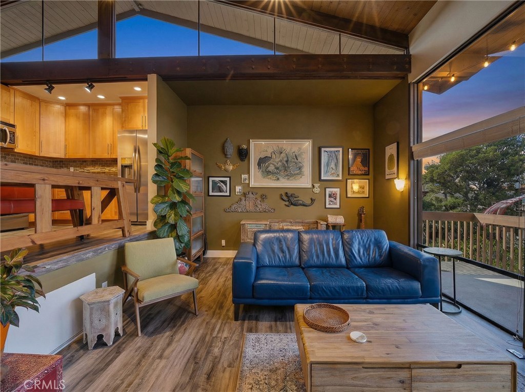 8321 Marina Pacifica N