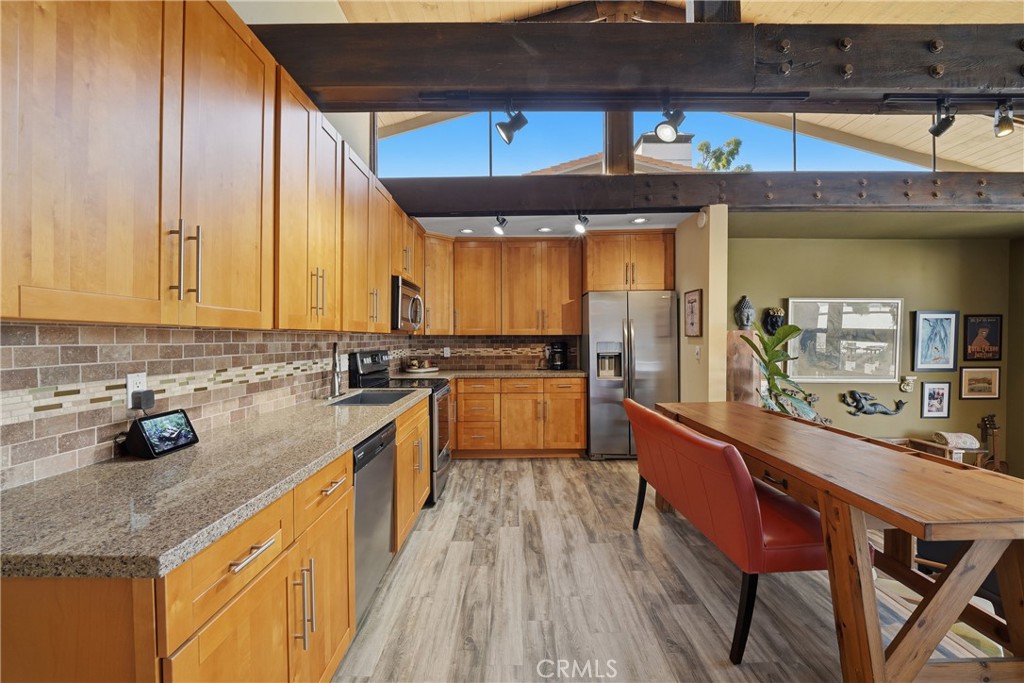 8321 Marina Pacifica N