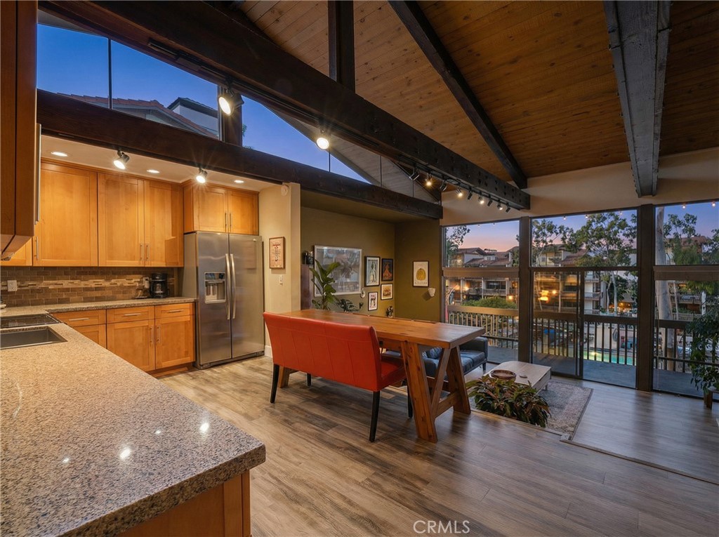 8321 Marina Pacifica N