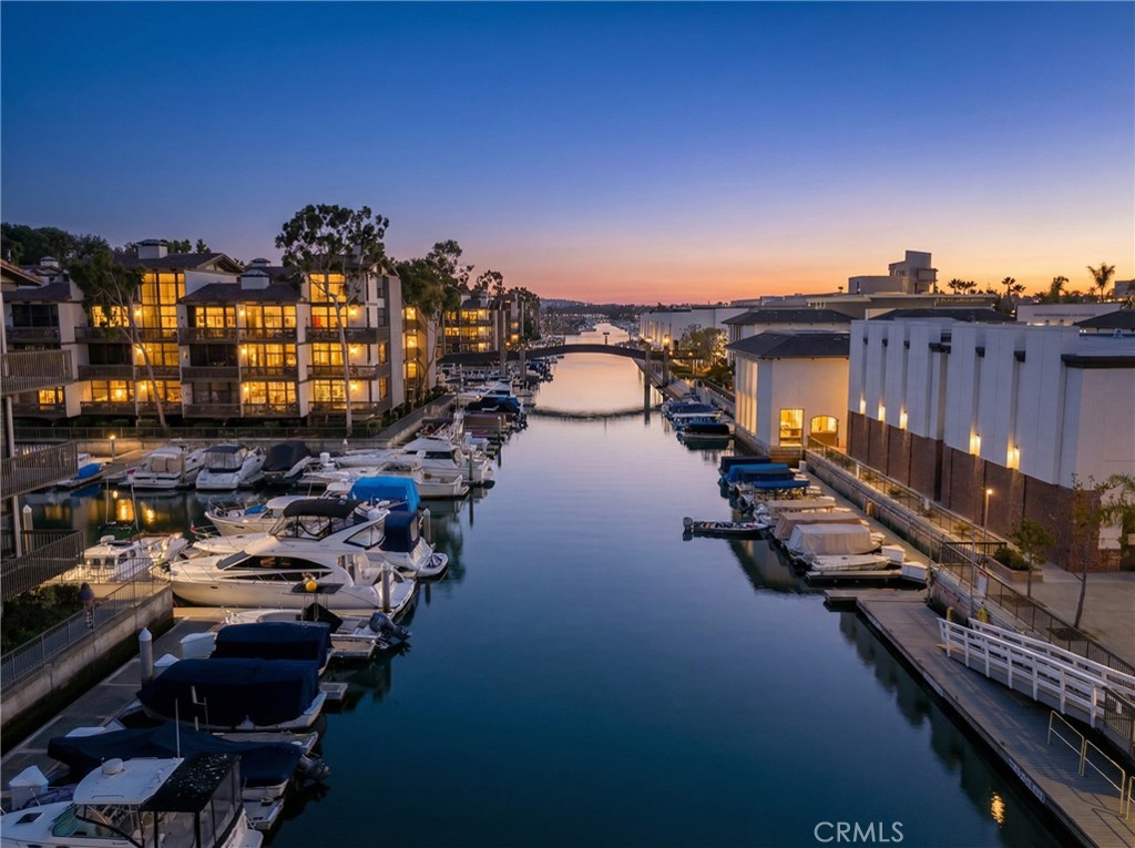 8321 Marina Pacifica N