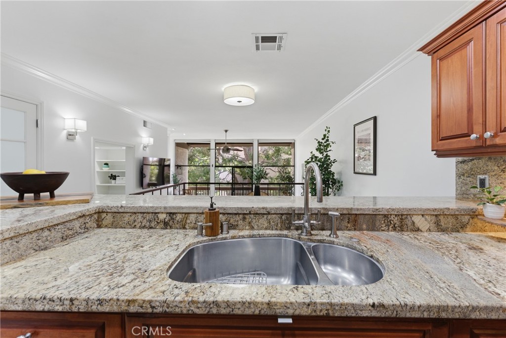 8208 Marina Pacifica N