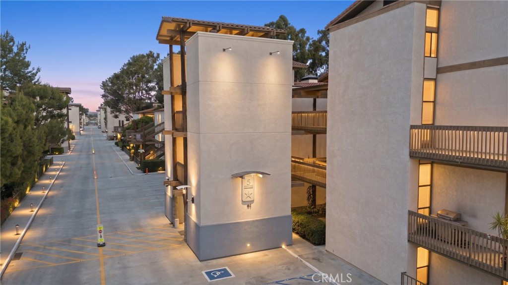 8208 Marina Pacifica N