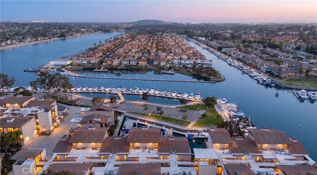 8208 Marina Pacifica N