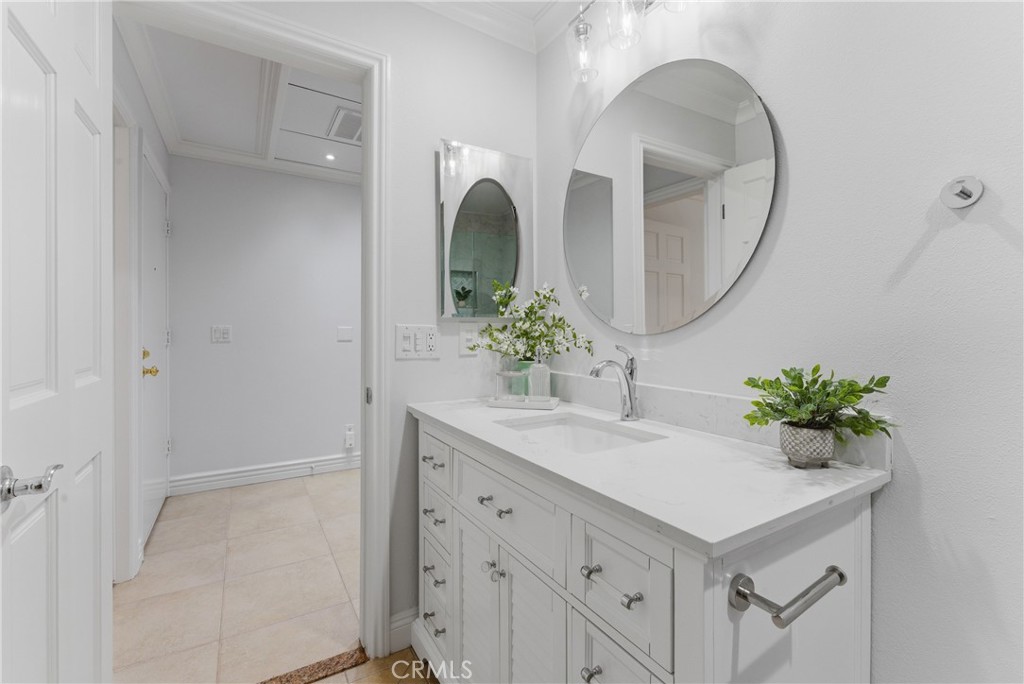 8208 Marina Pacifica N