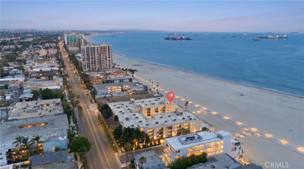 1140 E Ocean