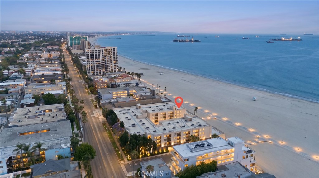 1140 E Ocean