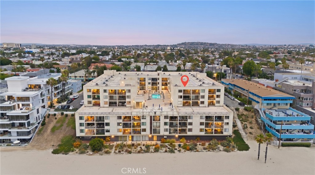 1140 E Ocean