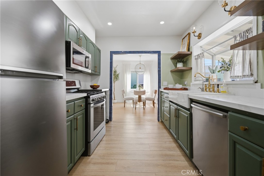 1652 Loma