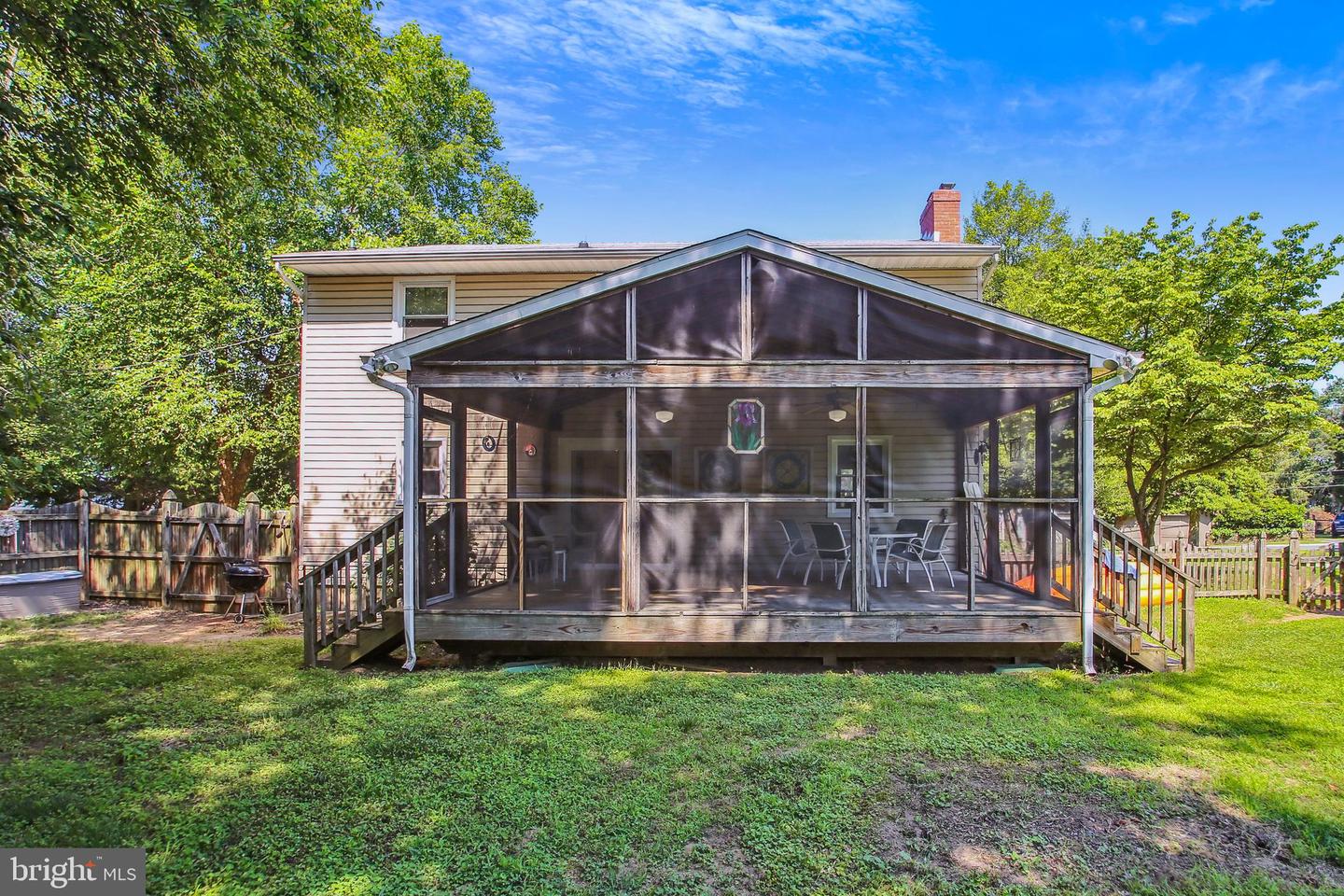 716 Dividing Rd