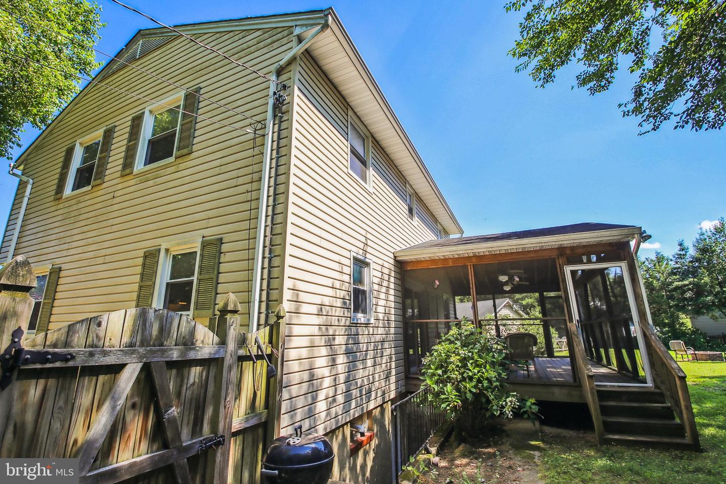 716 Dividing Rd