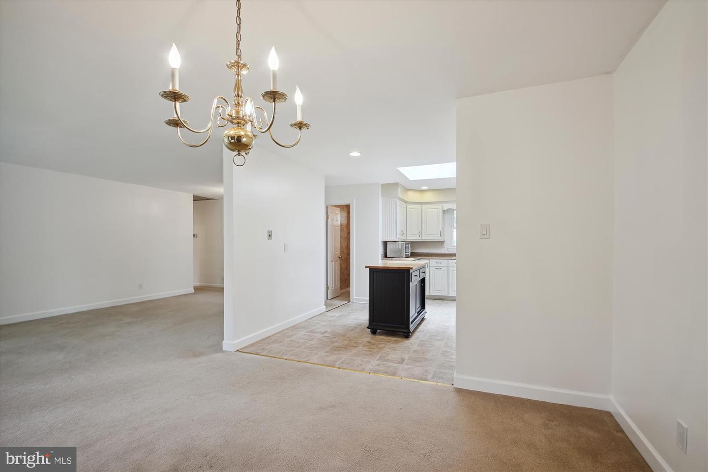 712 Cottonwood Dr