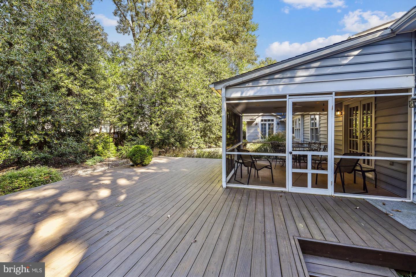 472 Cornwall Ct
