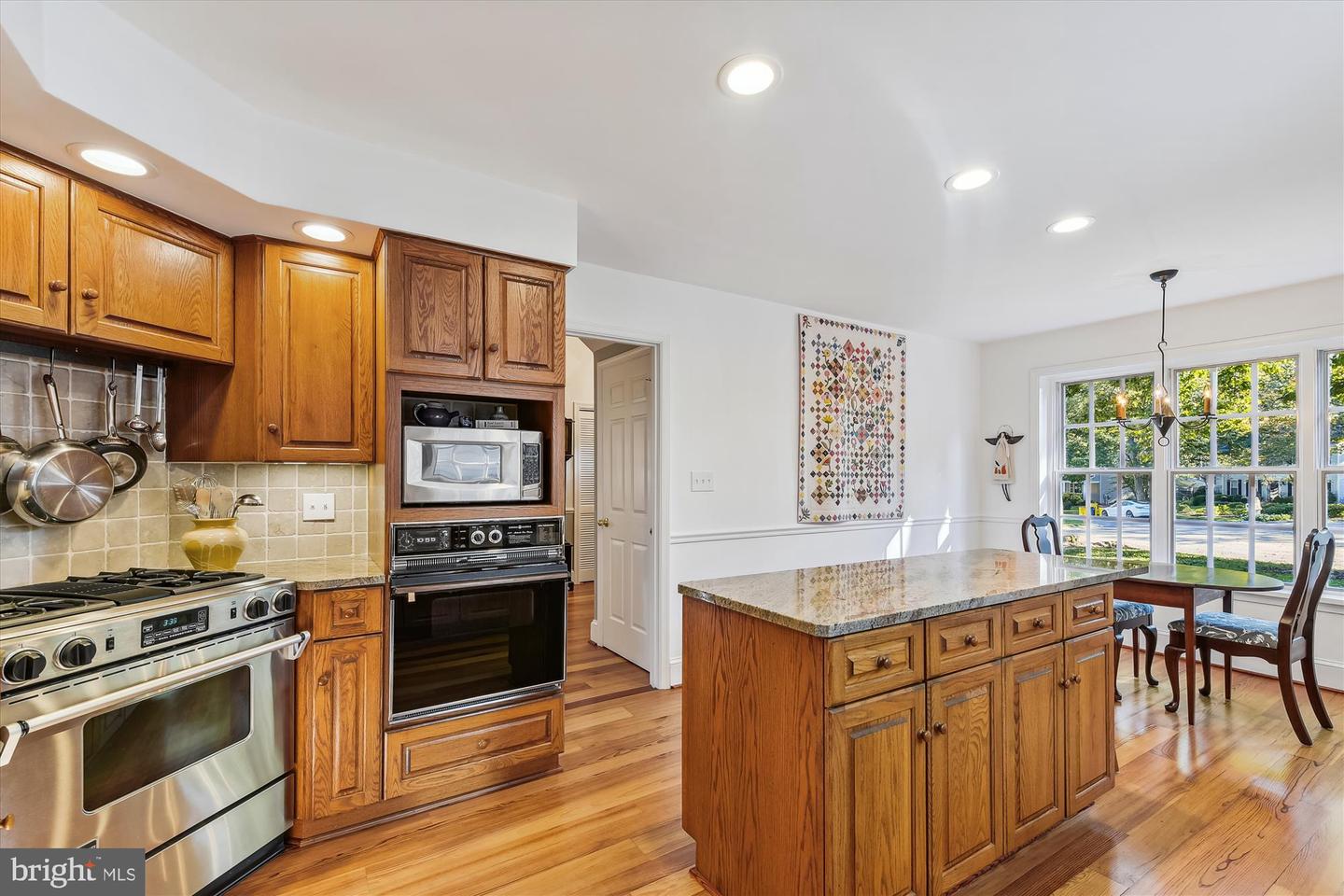 472 Cornwall Ct