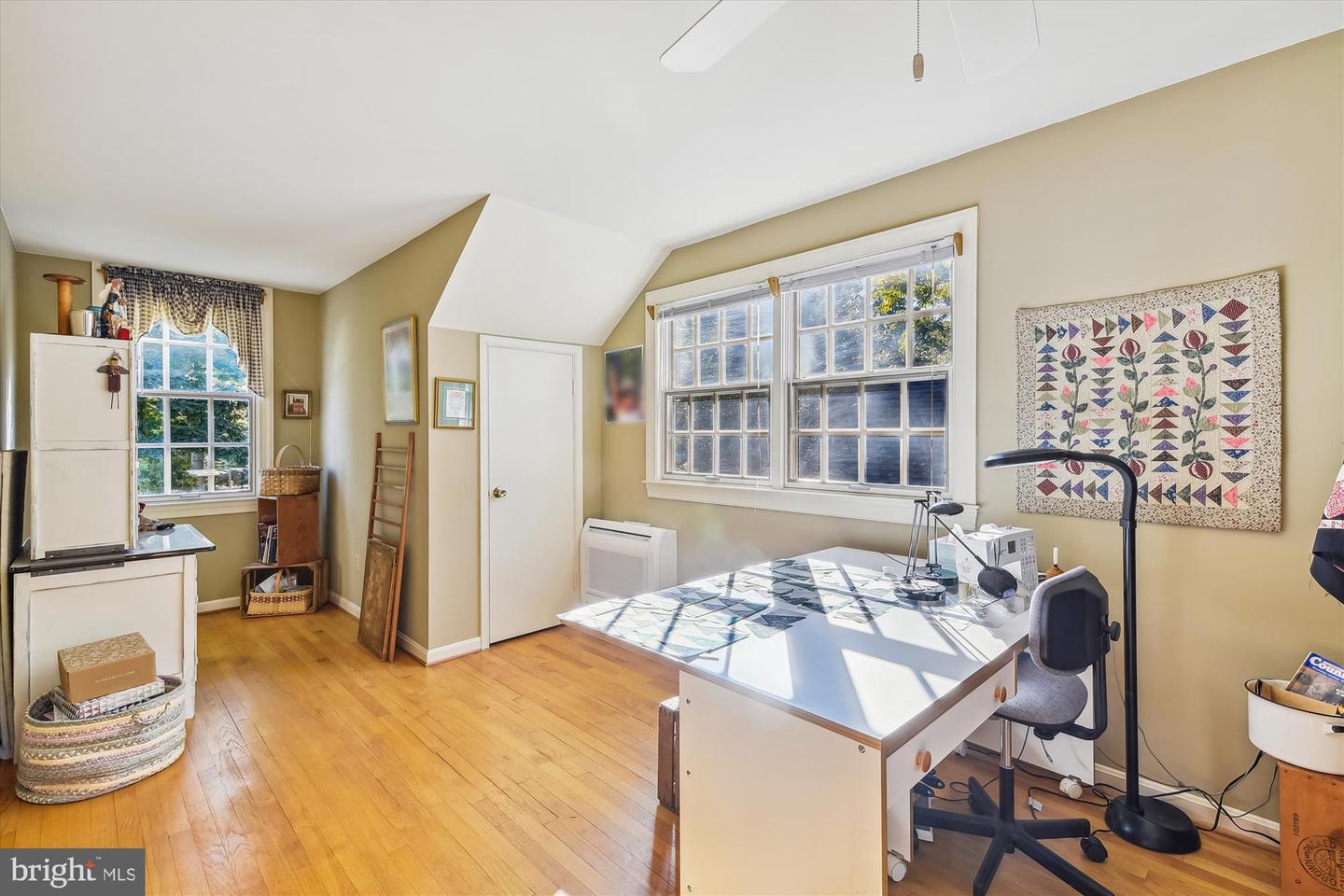 472 Cornwall Ct