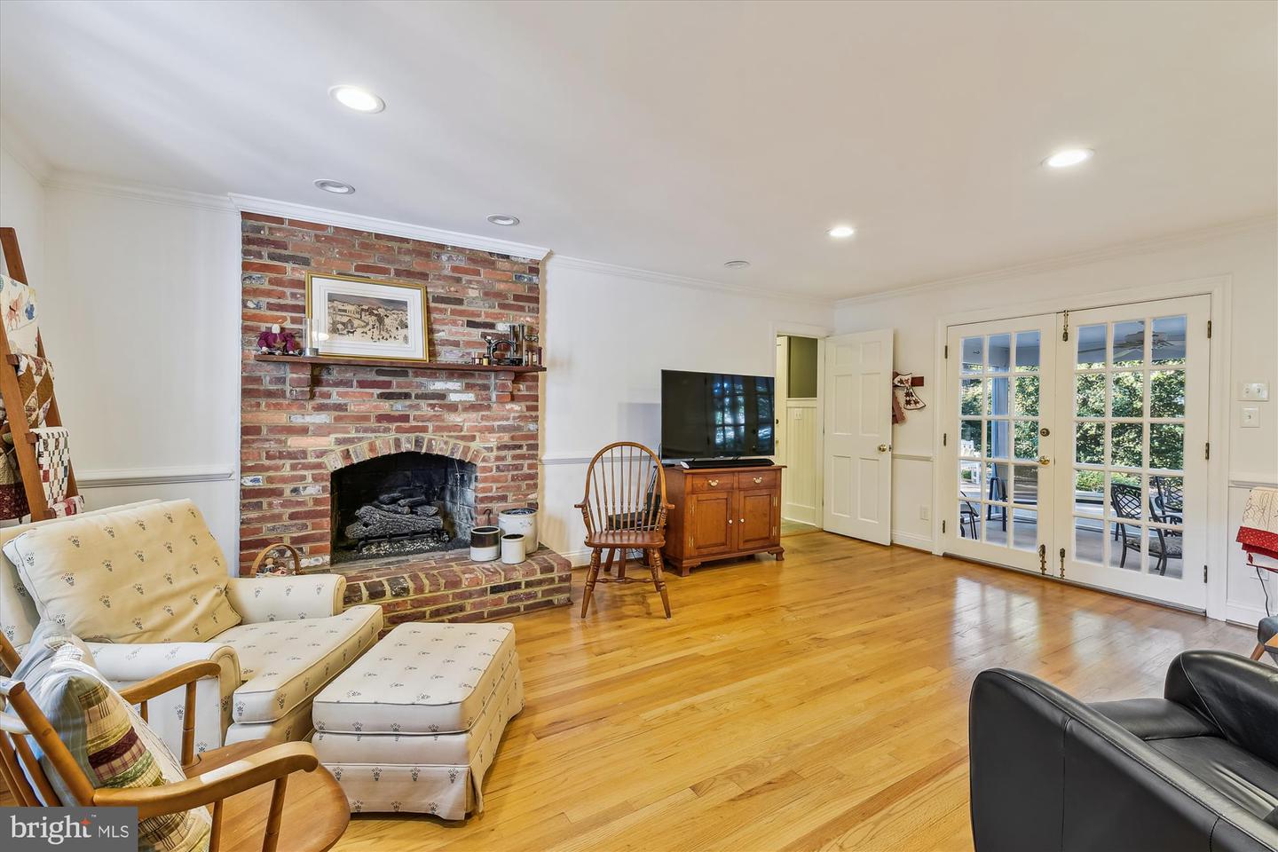 472 Cornwall Ct