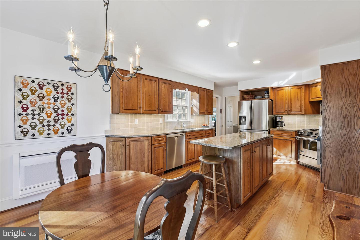 472 Cornwall Ct