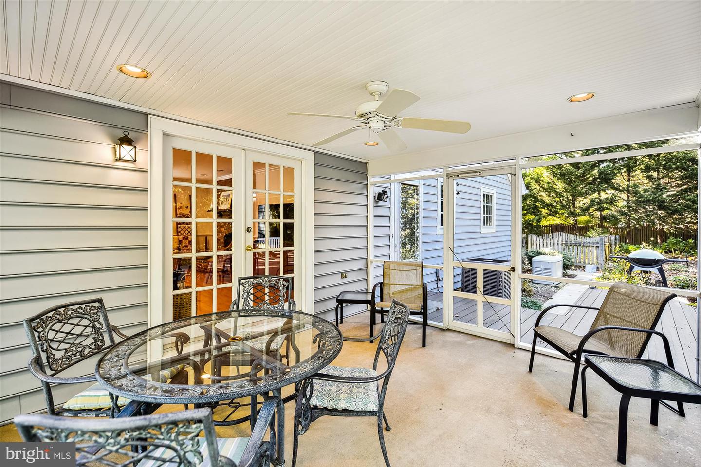 472 Cornwall Ct