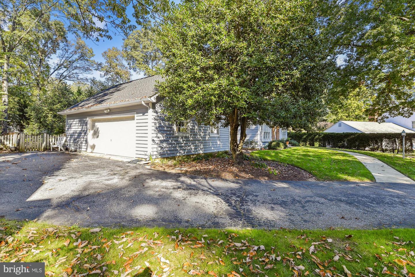 472 Cornwall Ct