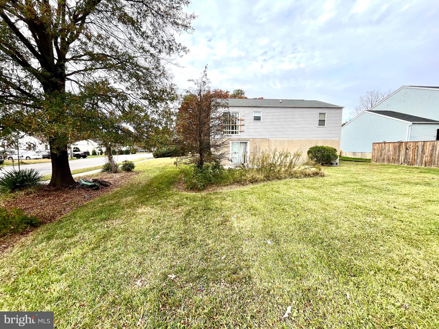 299 Roesler Ave