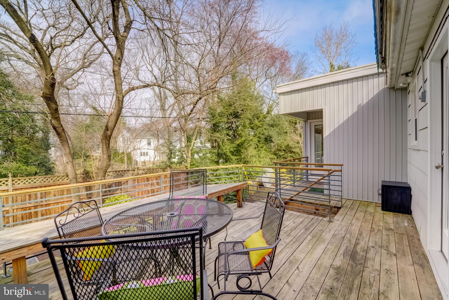 484 White Cedar Ln