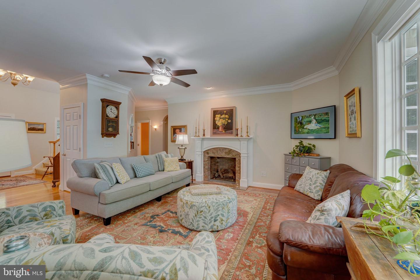 100 Evergreen Rd