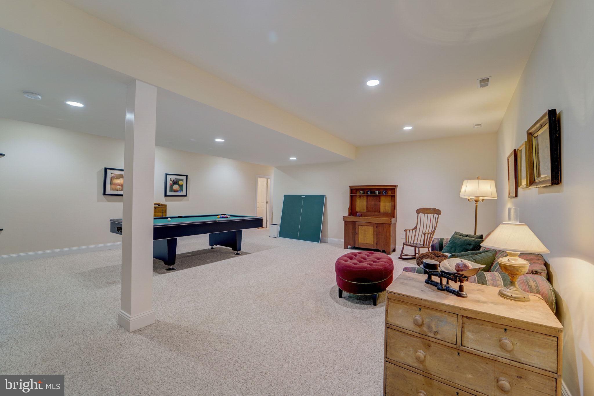 100 Evergreen Rd