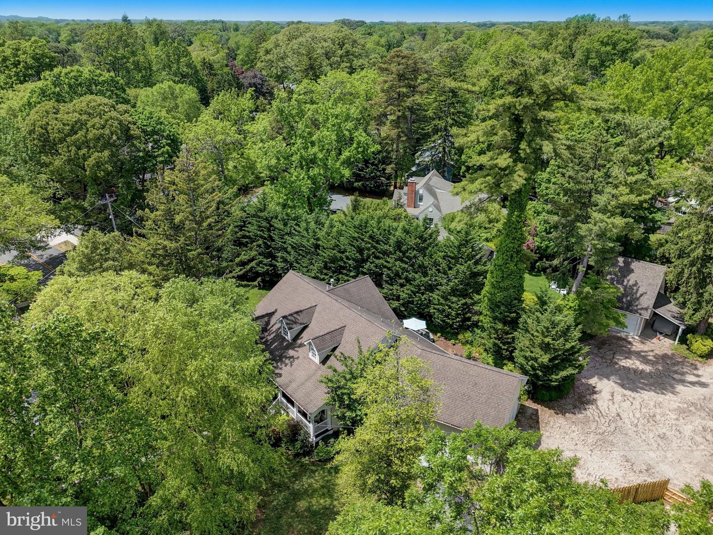 100 Evergreen Rd