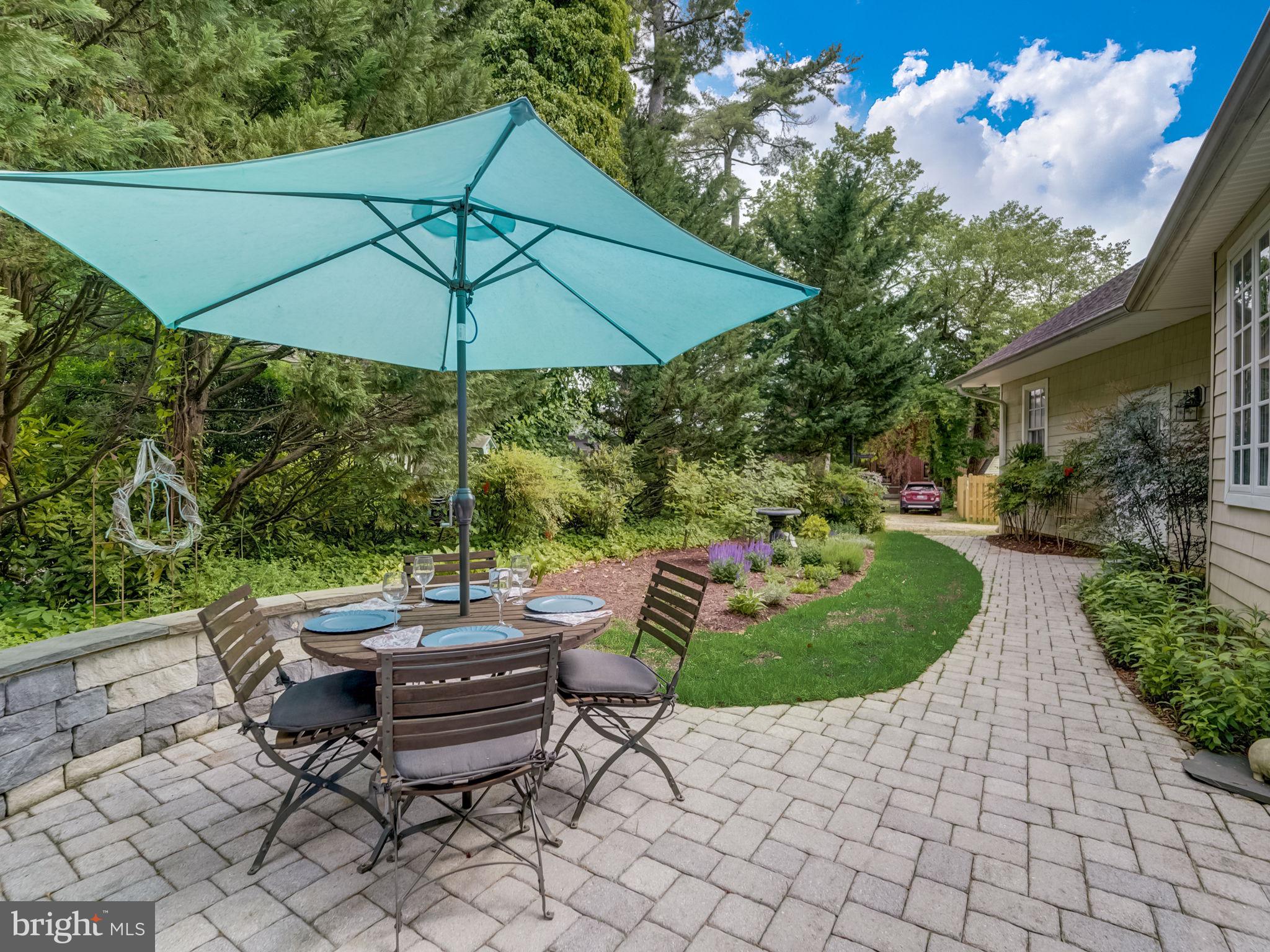 100 Evergreen Rd
