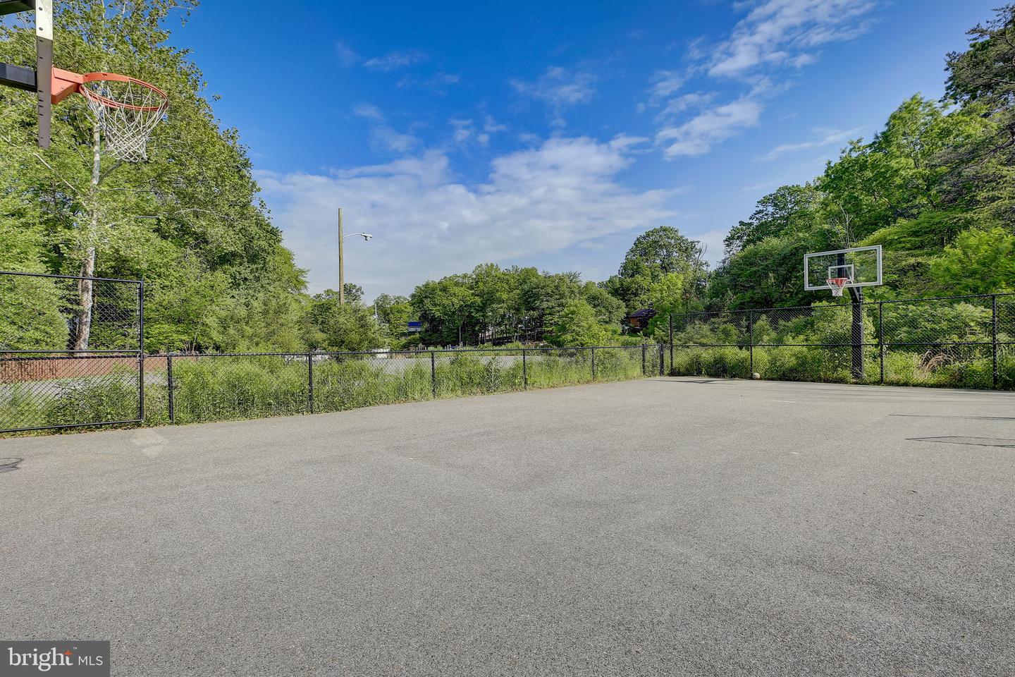 368 Stonehouse Dr