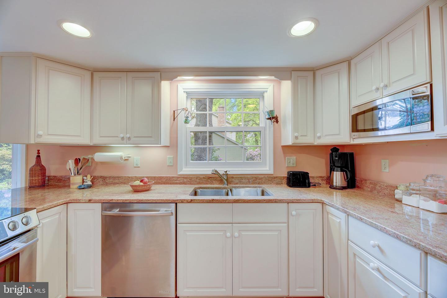 368 Stonehouse Dr