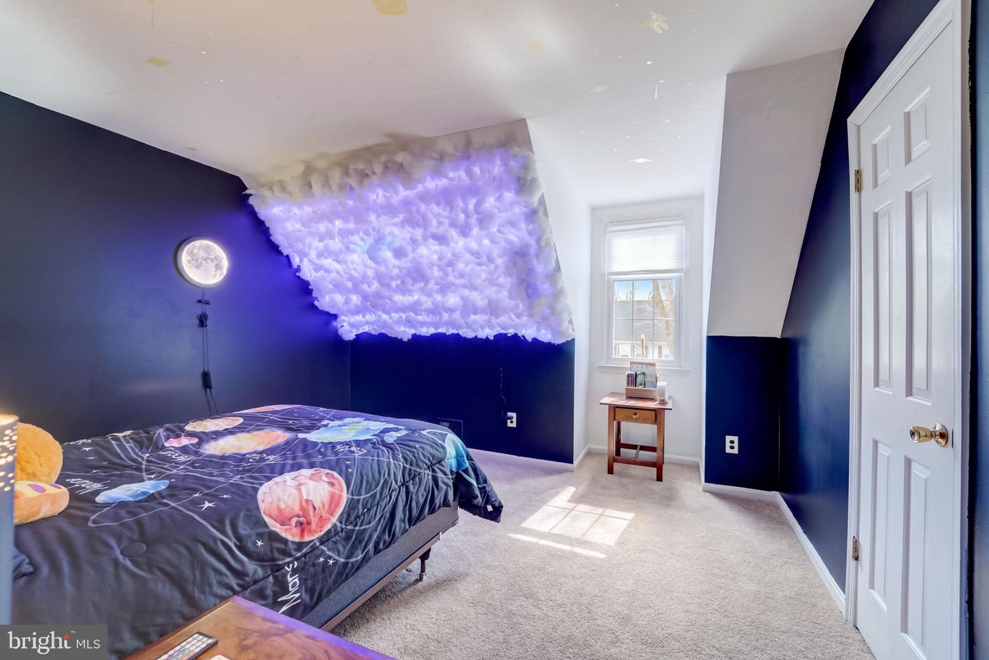 292 Oak Ct