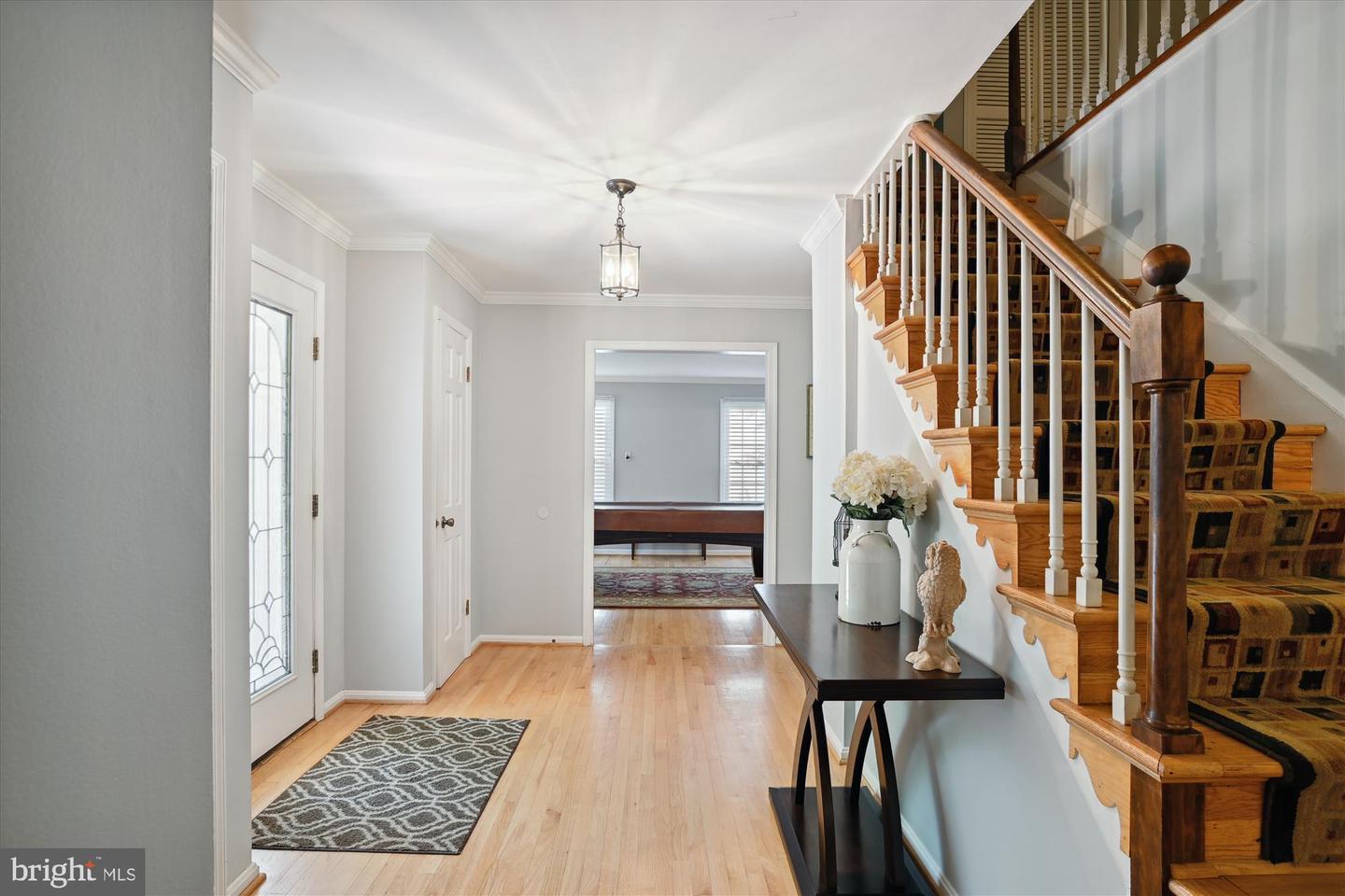 292 Oak Ct