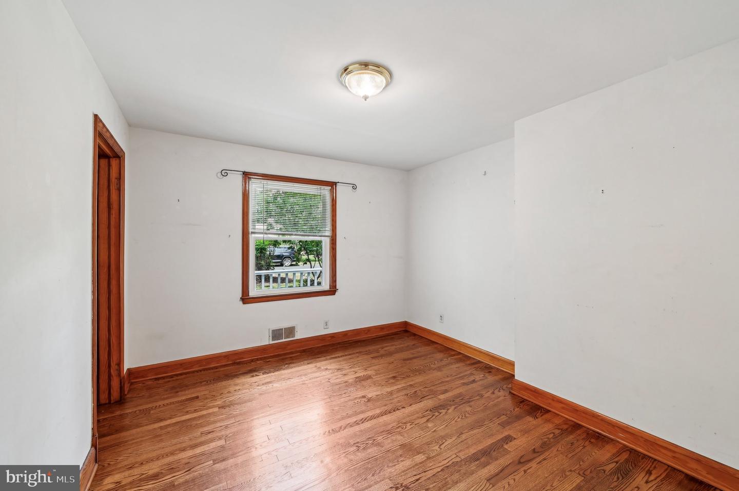 105 Hatton Dr