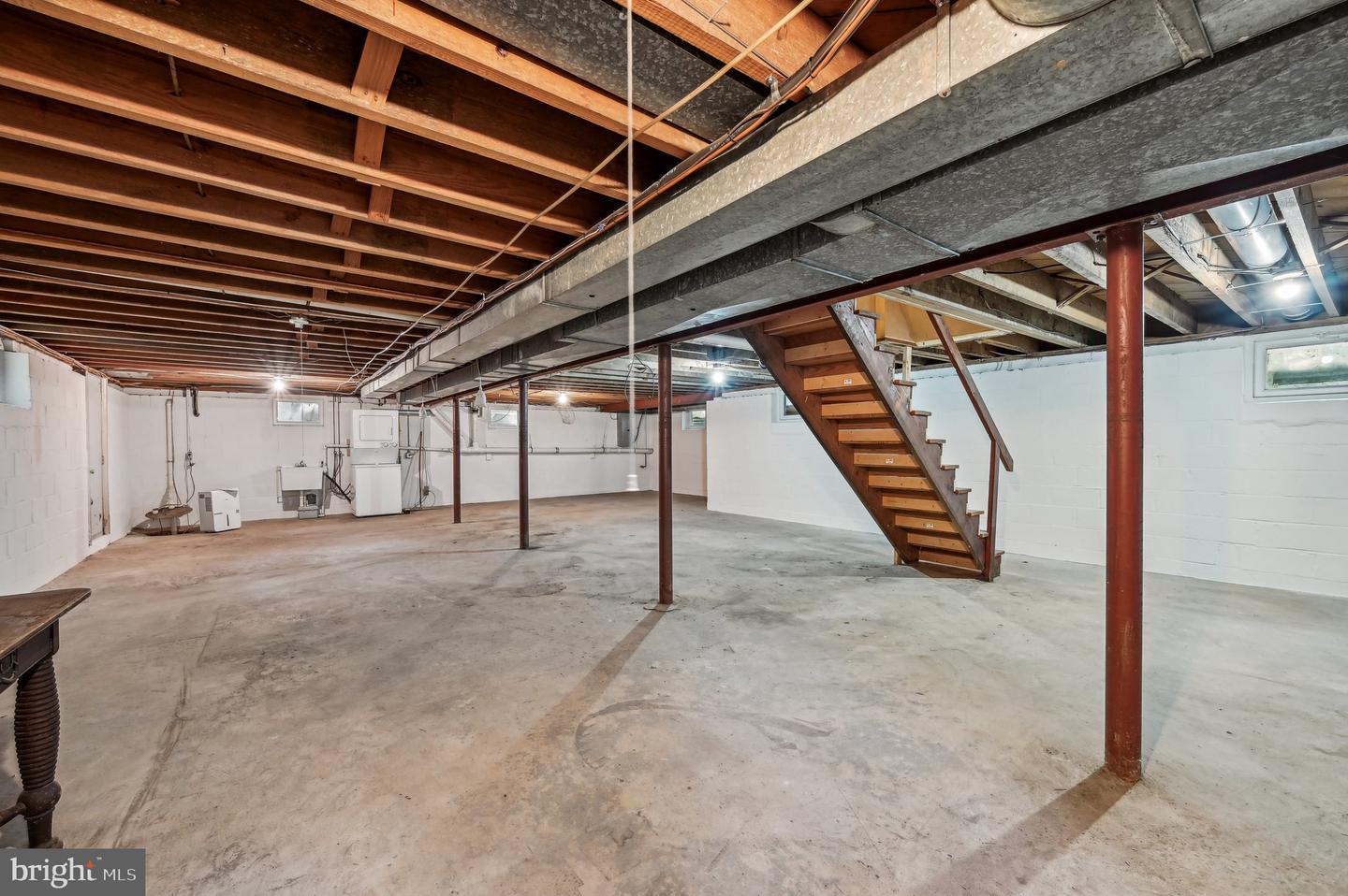 105 Hatton Dr