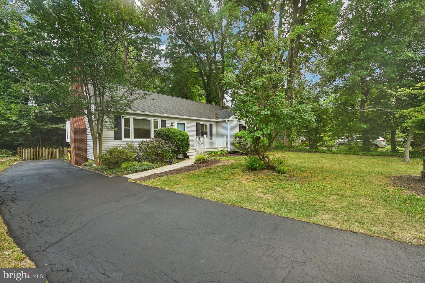 105 Hatton Dr