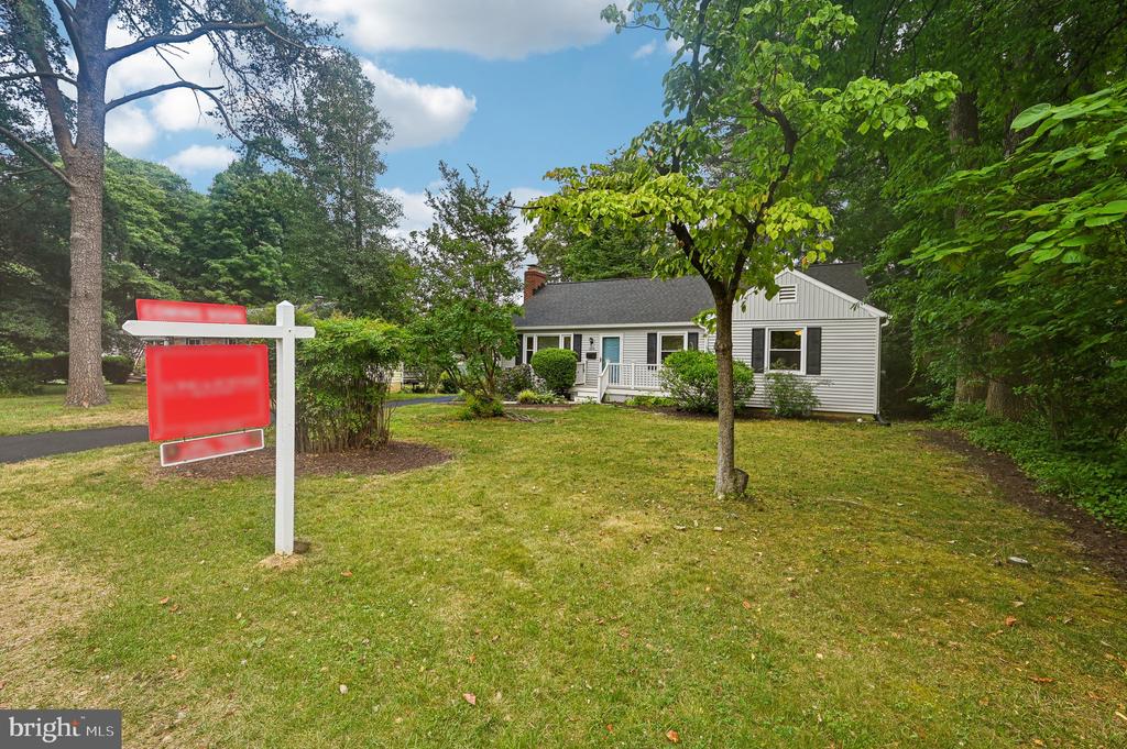 105 Hatton Dr