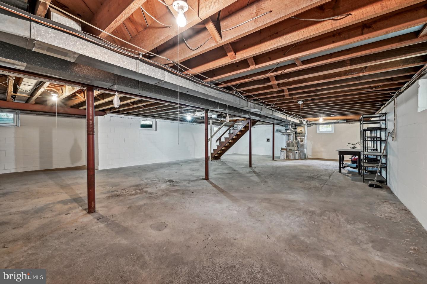 105 Hatton Dr