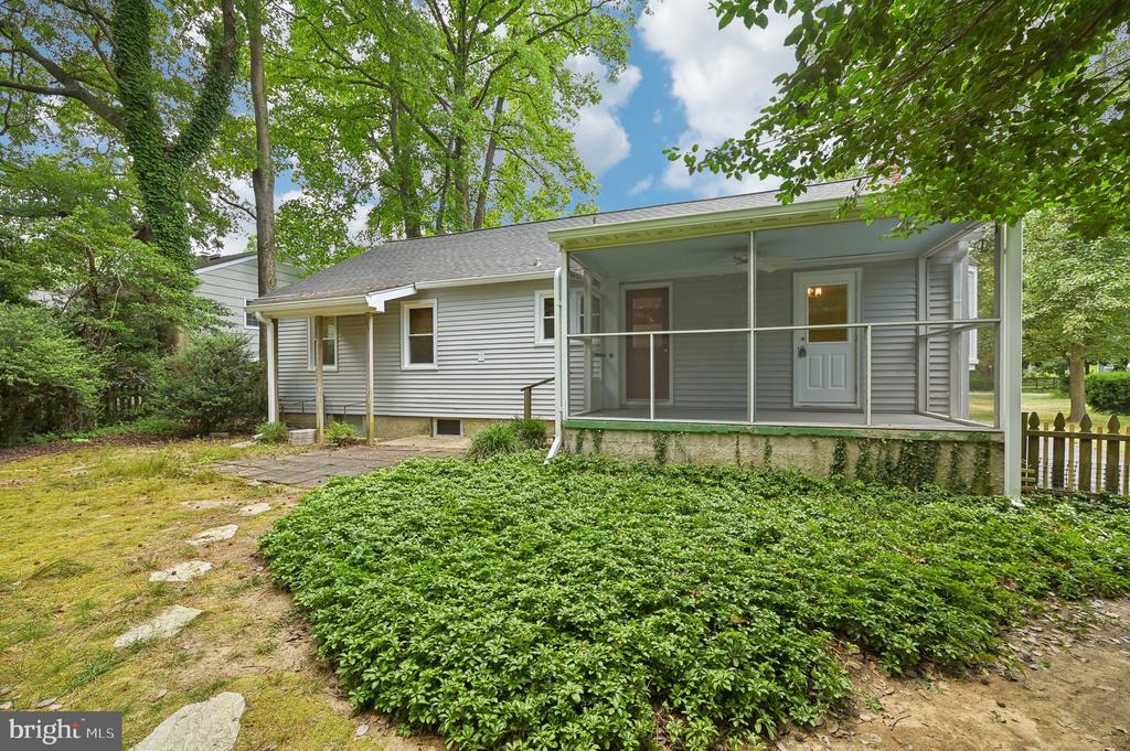 105 Hatton Dr