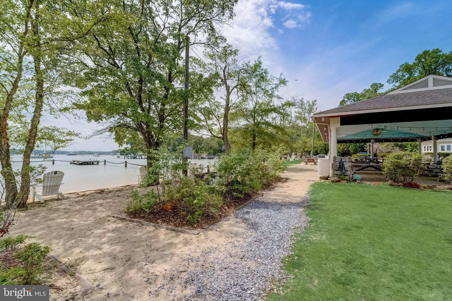 105 Hatton Dr