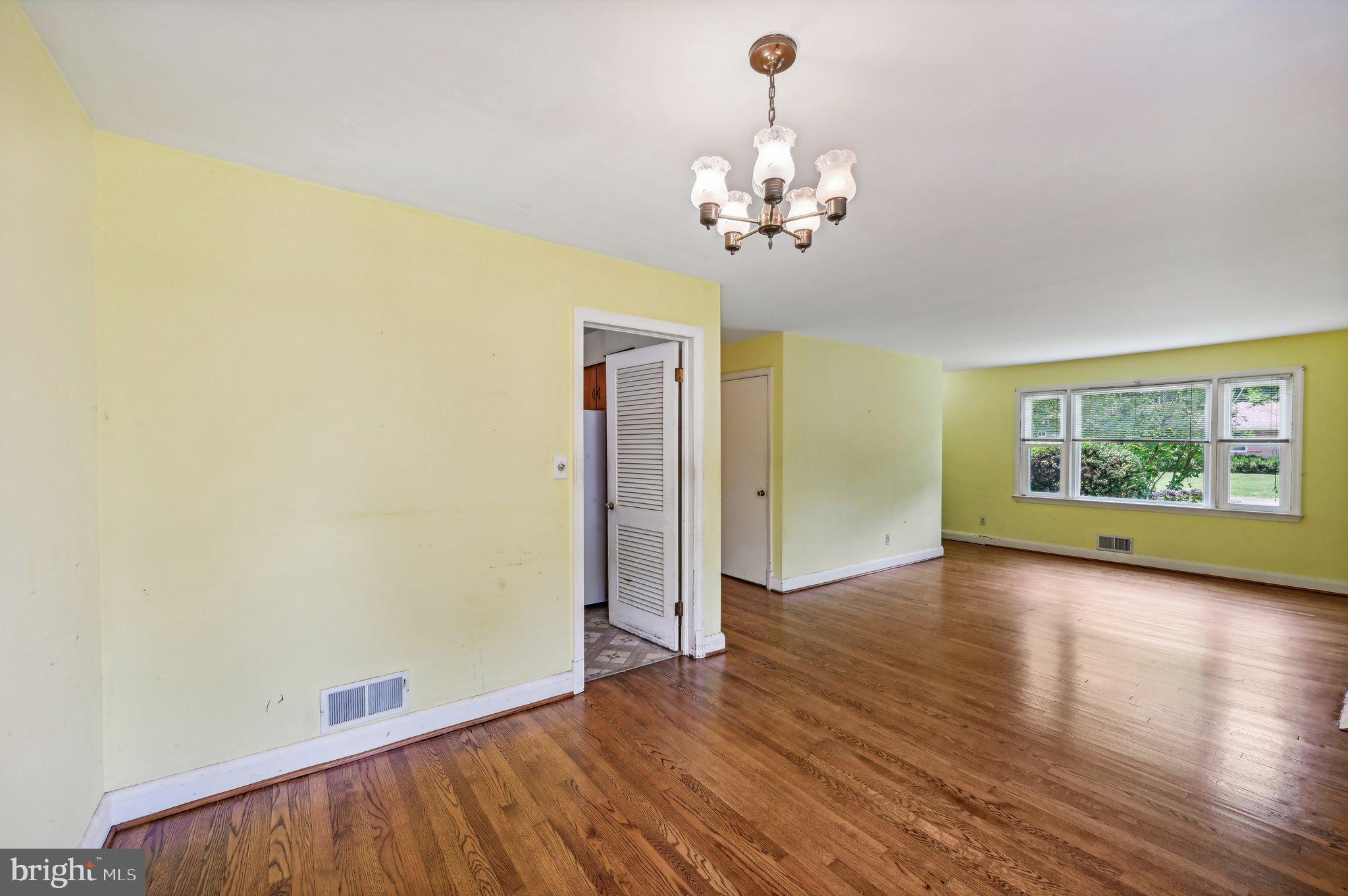 105 Hatton Dr