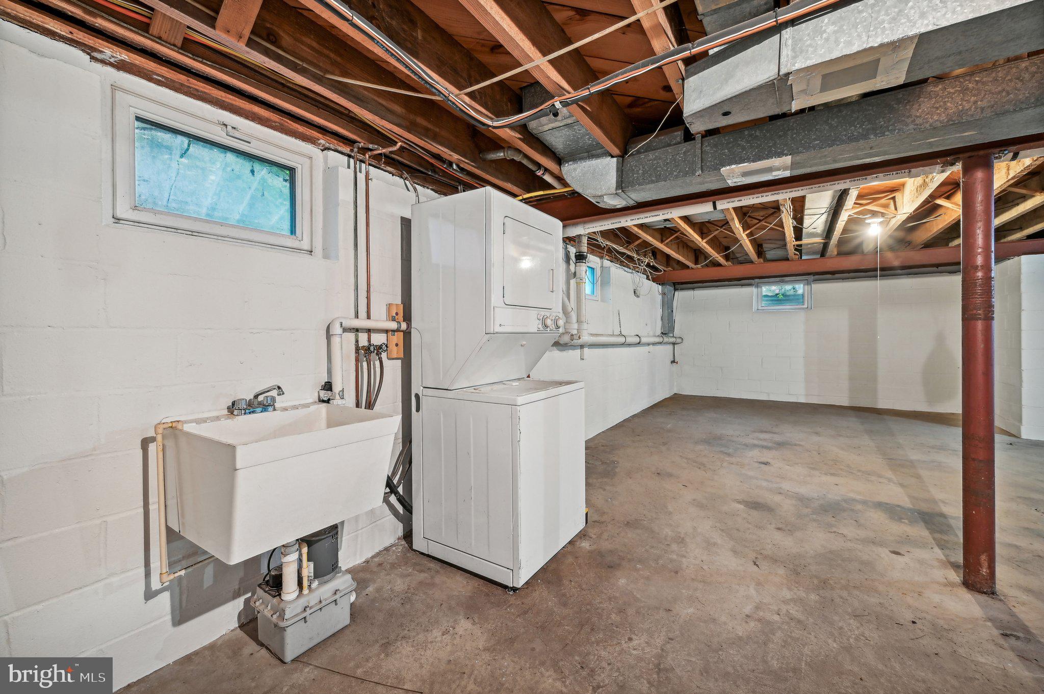 105 Hatton Dr