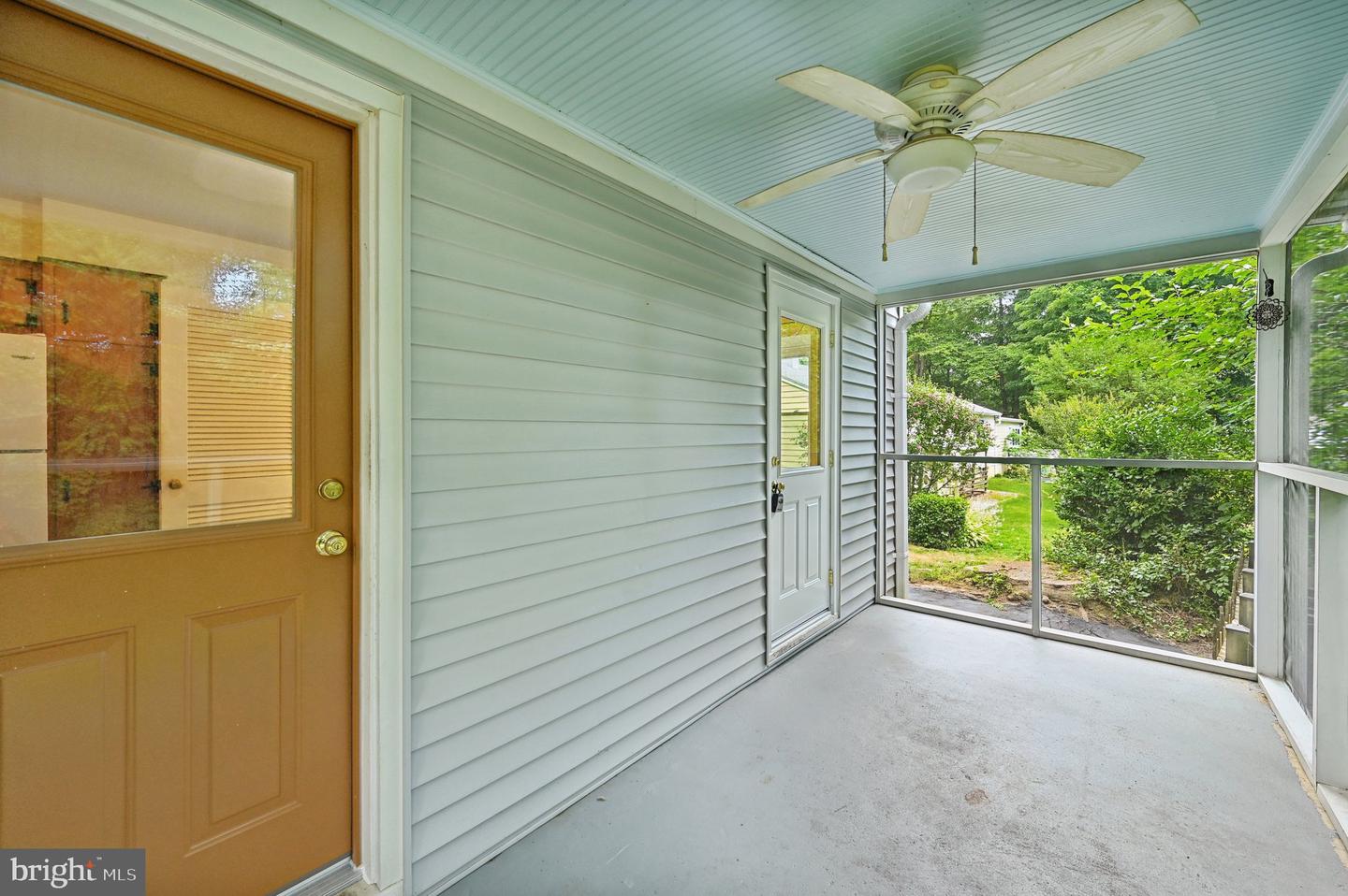 105 Hatton Dr