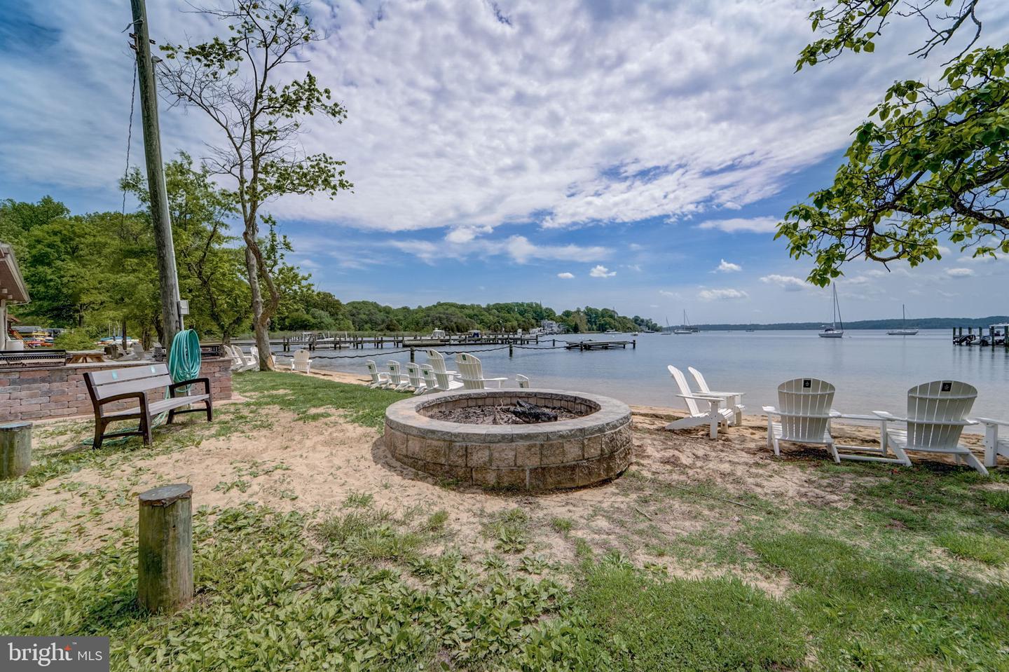 105 Hatton Dr