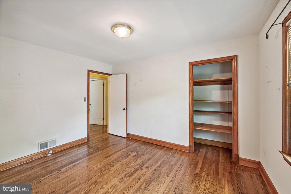 105 Hatton Dr