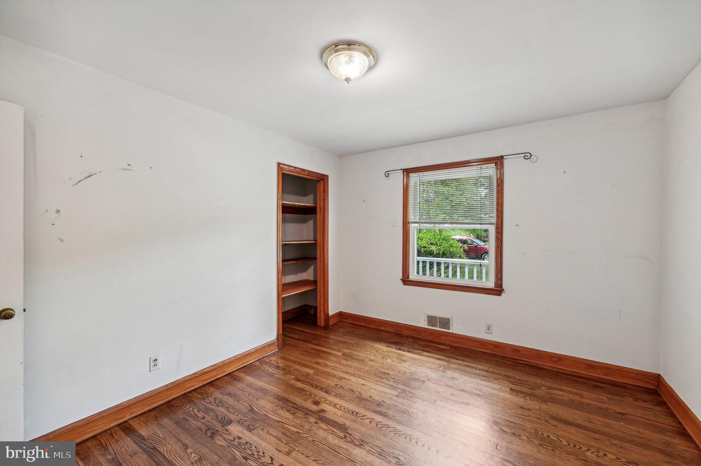 105 Hatton Dr