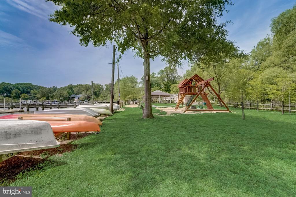 105 Hatton Dr