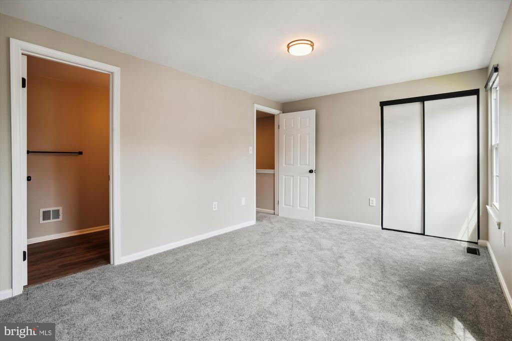 538 SWOOP HILL RD